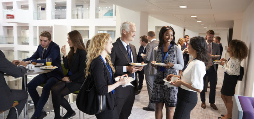10 effective networking conversation starters