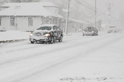 Heavy snowfall hits Pleasantville