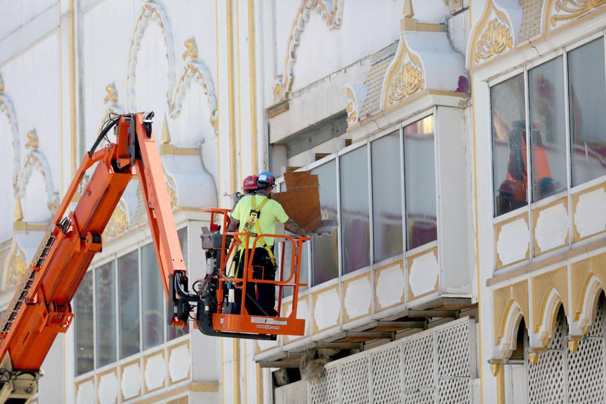 Work Starts On The Outside Of Trump Taj Mahal Casinos
