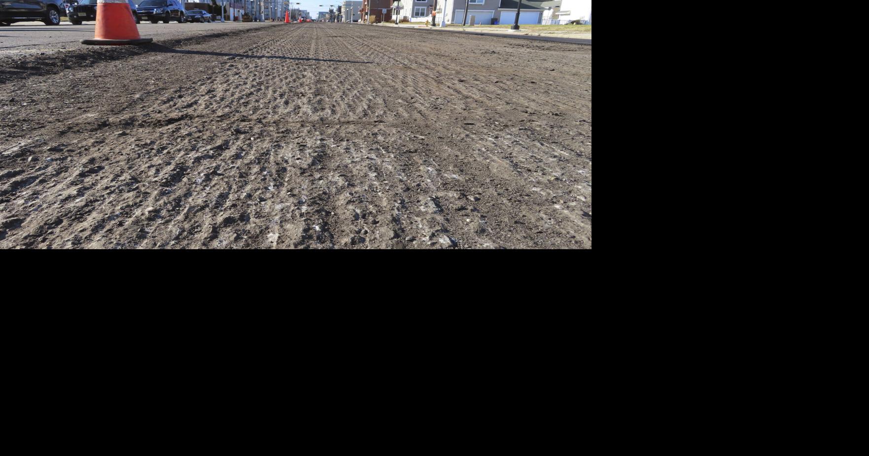 How The Desert Climate Harms Your Asphalt - Ricks Paving and Sealing
