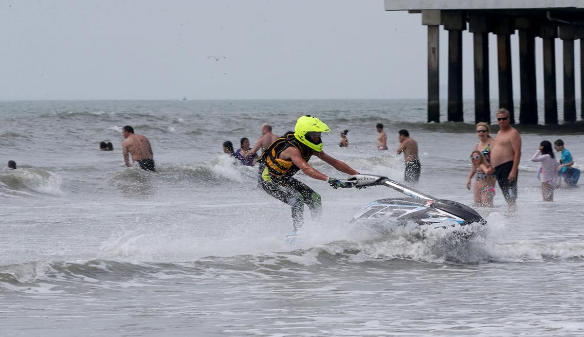Pro Watercross Tour brings speed to the Atlantic City beach Fishing