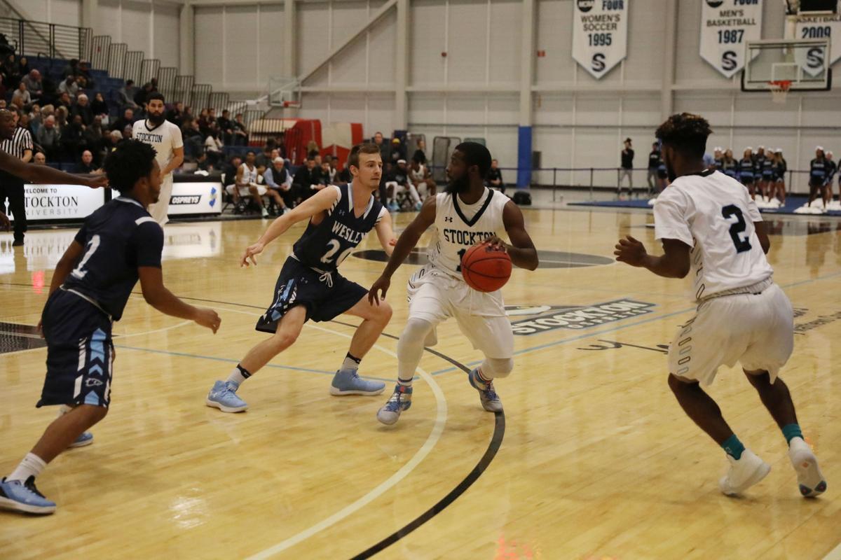 Gallery Wesley College At Stockton University Mens Basketball