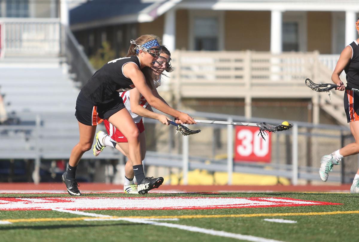 OC Girls Lax Beats Middle