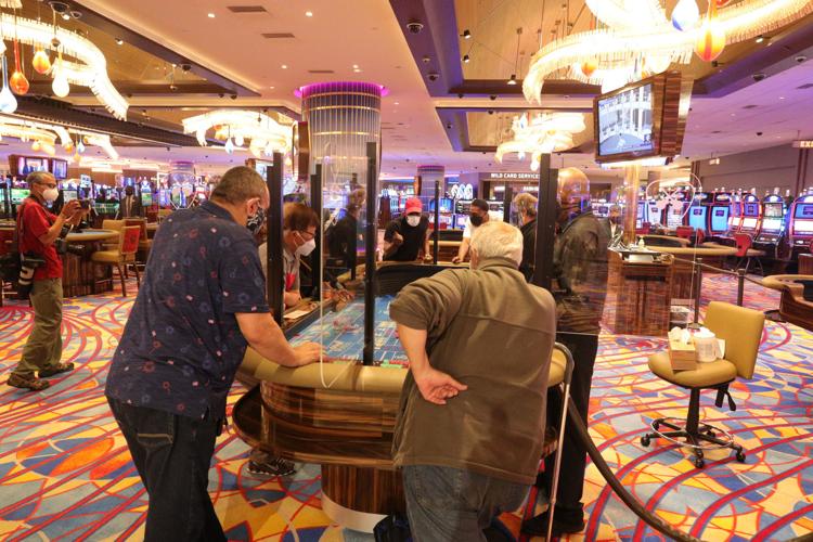 Casino smoking and boosting in-person gambling are among challenges for Atlantic  City in 2024 - WHYY