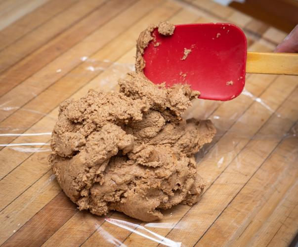 How to make a gingerbread house