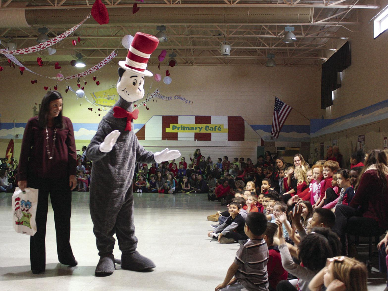 Cat In The Hat Helps Ocean City Primary School Kick Off Reading Program Ocean City Pressofatlanticcity Com