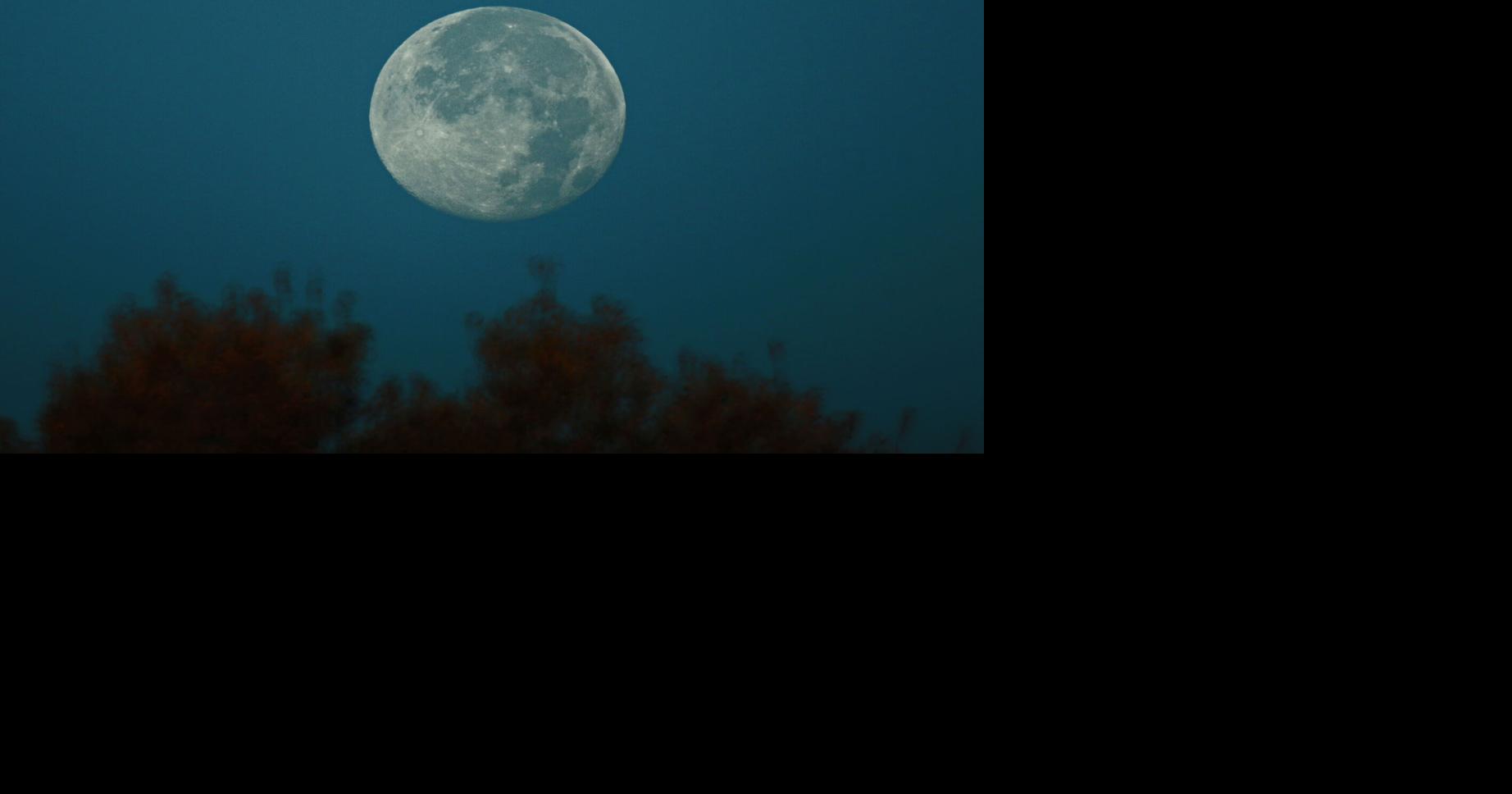 Get ready to see the last 'supermoon' of 2025 next week