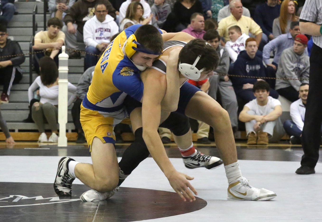 High School Wrestling In New Jersey Adapting To Rising Girls Participation