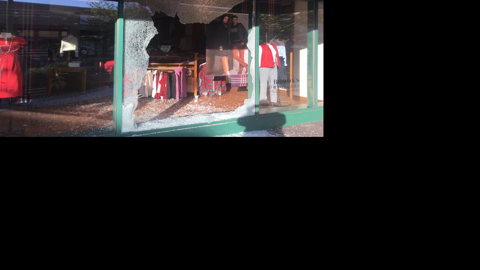 Atlantic City Enacts 7 P M Curfew Through June 8 After Looting