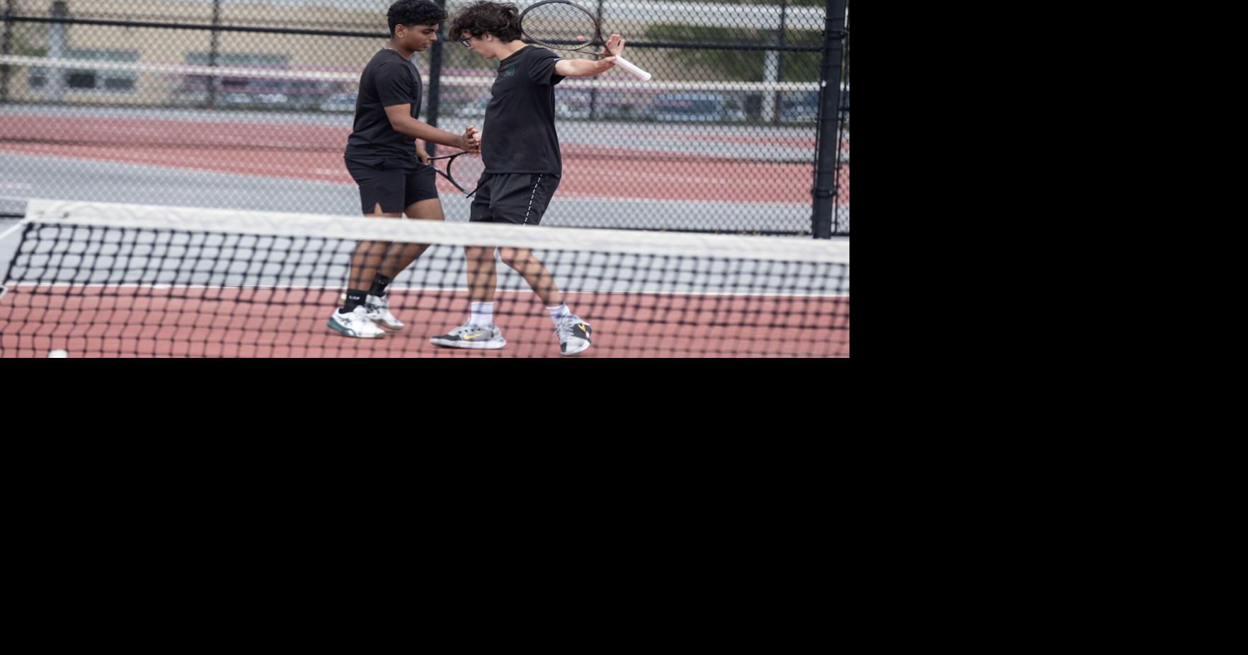 Mainland tennis advances to sectional final