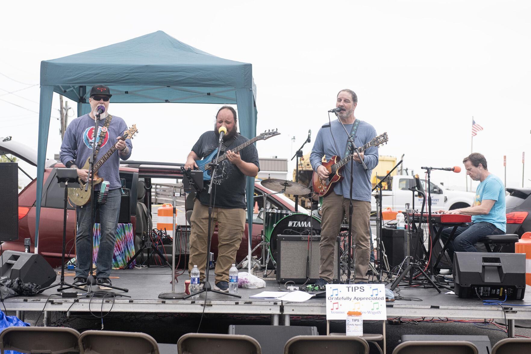 Thousands enjoy a cool day at Bayfest in Somers Point Thousands enjoy a cool day at Bayfest in Somers Point