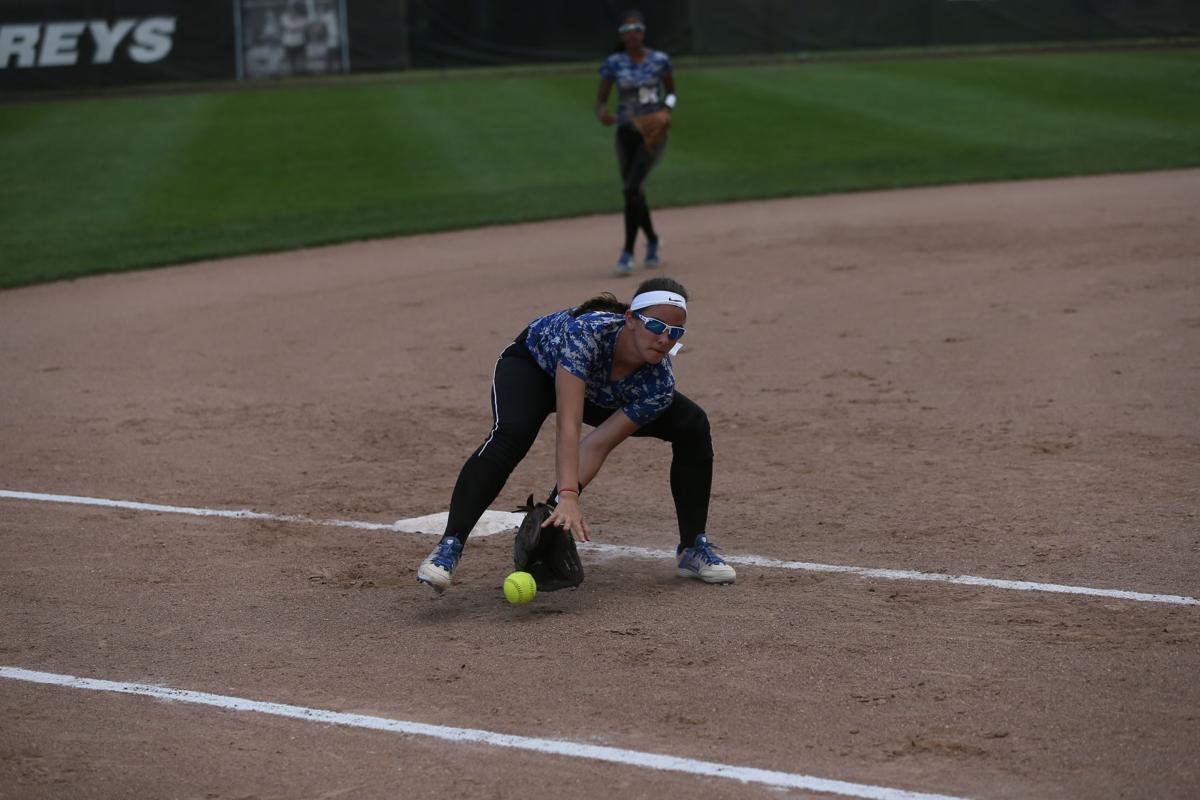 Wildwood Catholic softball vs Benedictine
