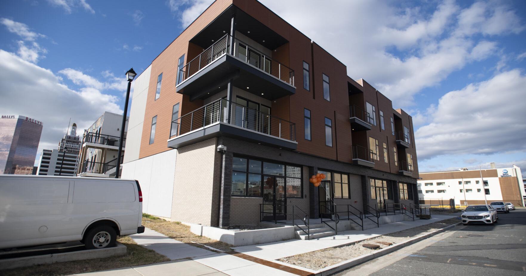 New apartment building on Atlantic City's St. James Place - Vimarsana News