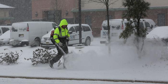 Long Steady Snow Keeps Some Out Of The Weather Others Out In It