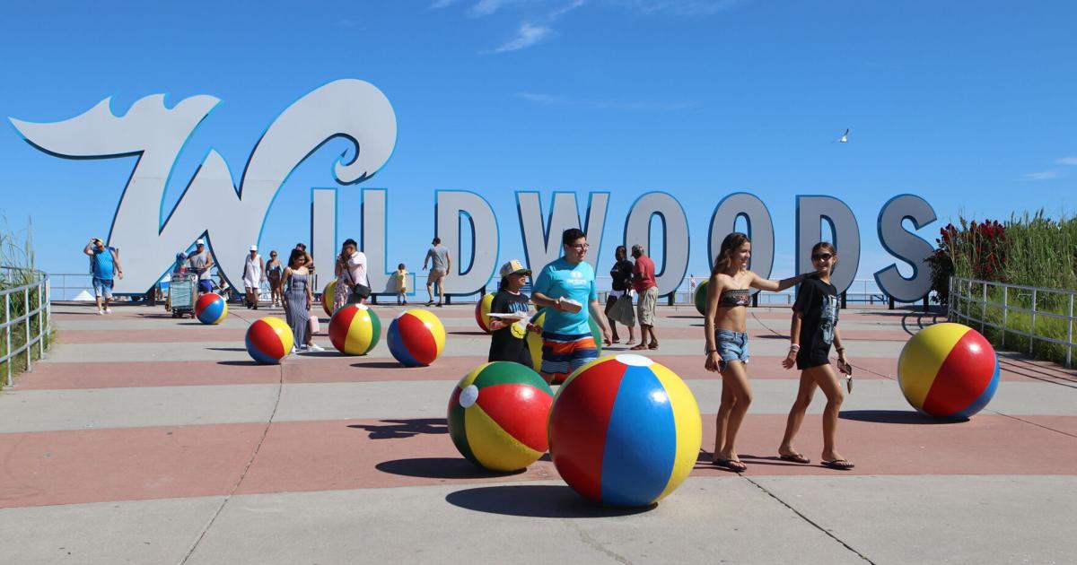 Wildwood police say teen with gun stole keys, cards