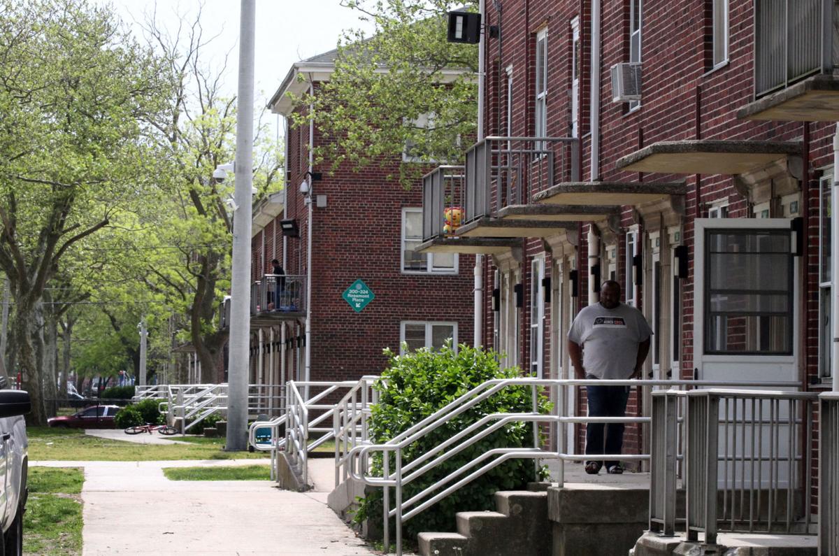 GALLERY HUD administrator tours Atlantic City public housing News
