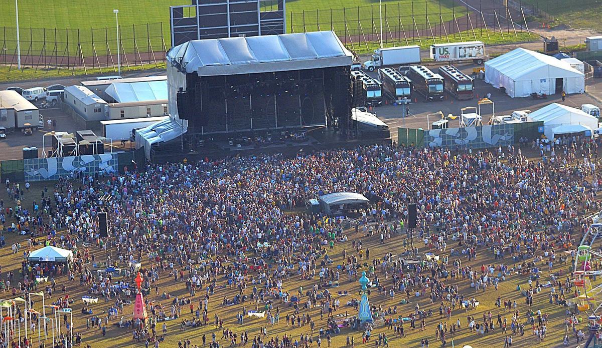 SETLIST / PHOTOS / VIDEOS / TWEETS: Phish @ Bader Field, Atlantic City NJ,  6/16/12 - LIVE music blog