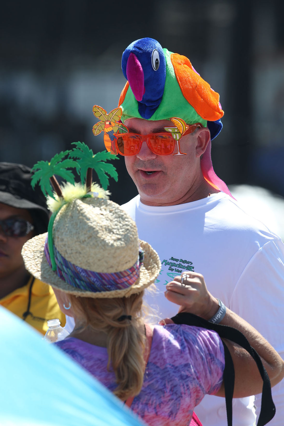 Jimmy Buffett concert late