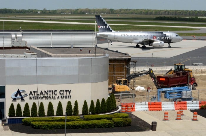 atlantic city international airport to chicago