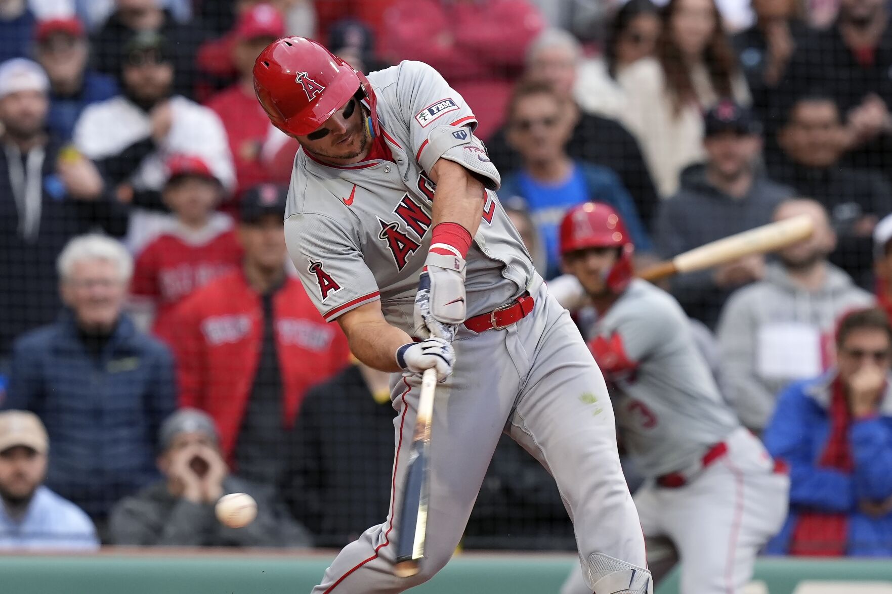 Mike Trout steals two bases Angels lose to Rays