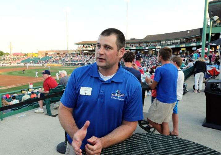 Lakewood BlueClaws retire Cole Hamels' jersey