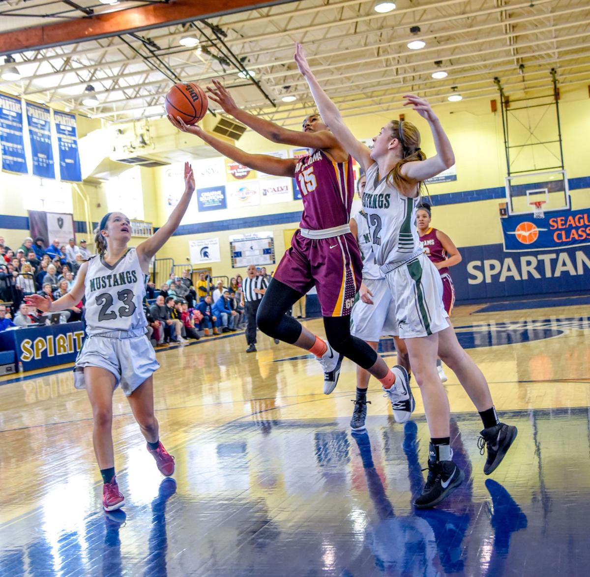 Photos Day 1 Of 2018 Seagull Classic Basketball Sports