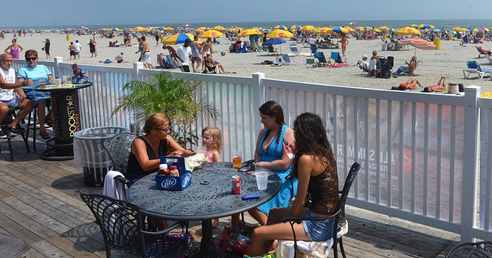 beach cash
