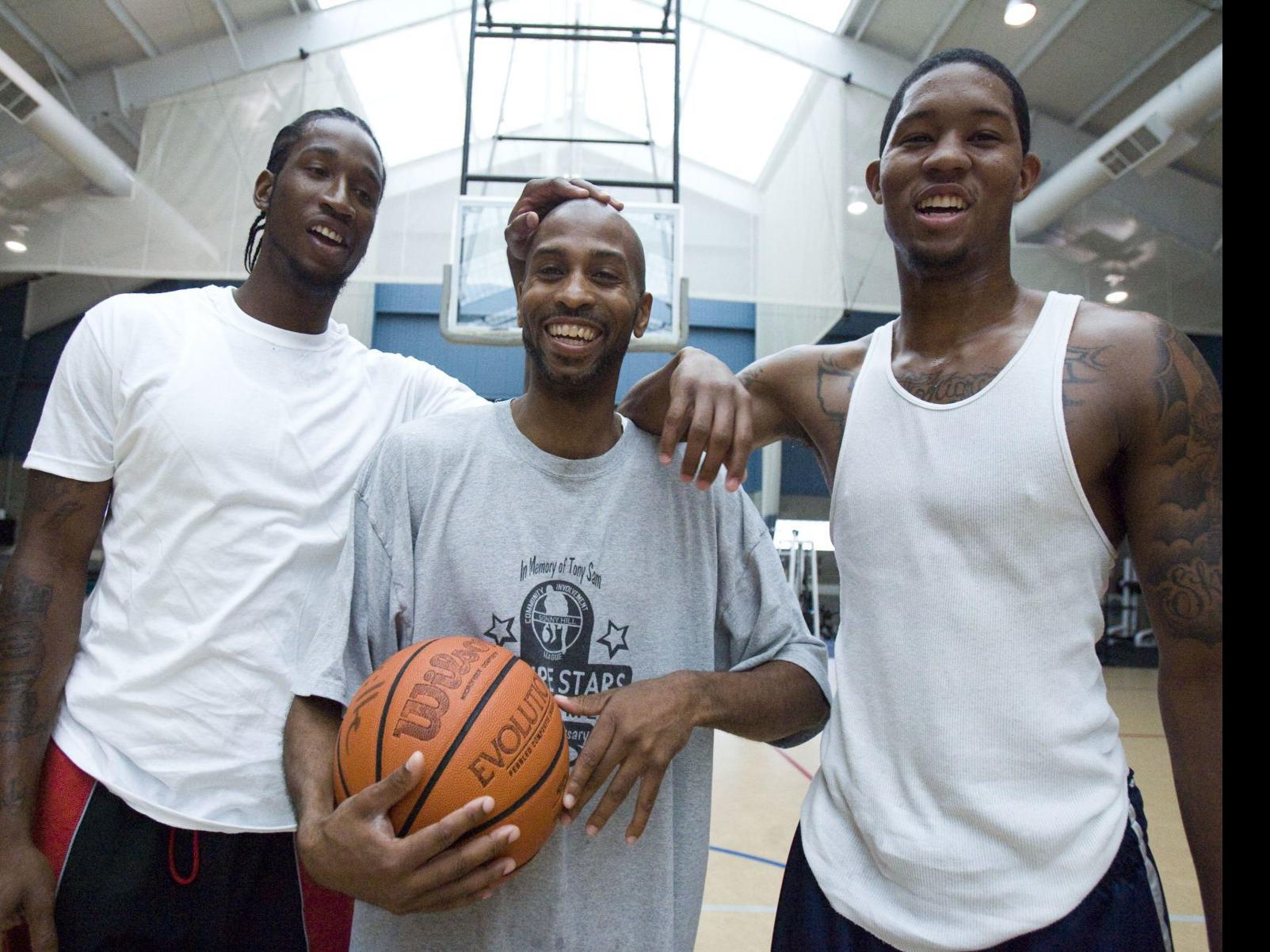 Allen Ragland Looking To Rebuild Accc Men S Basketball In First