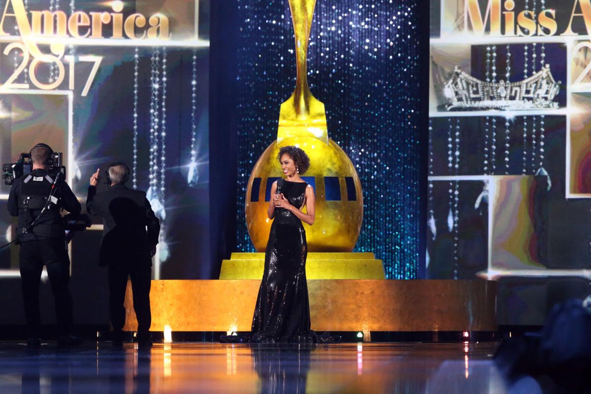 S12 Miss America Finale