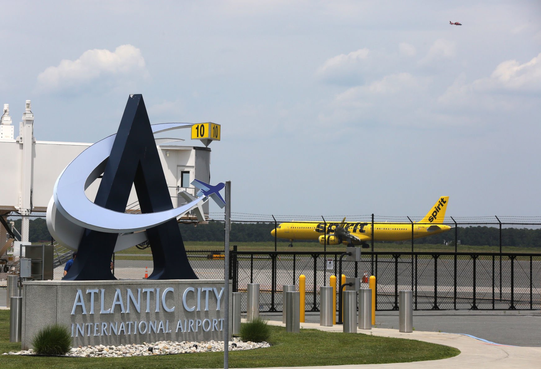 atlantic city airport to leesburg international airport