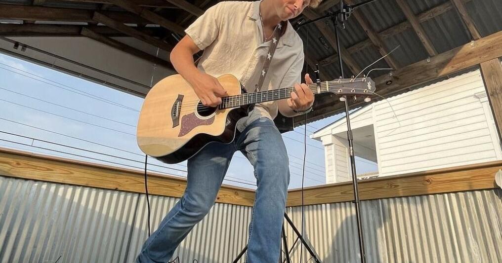 Mainland alumnus Wood to release new country single May 10 - Vimarsana News