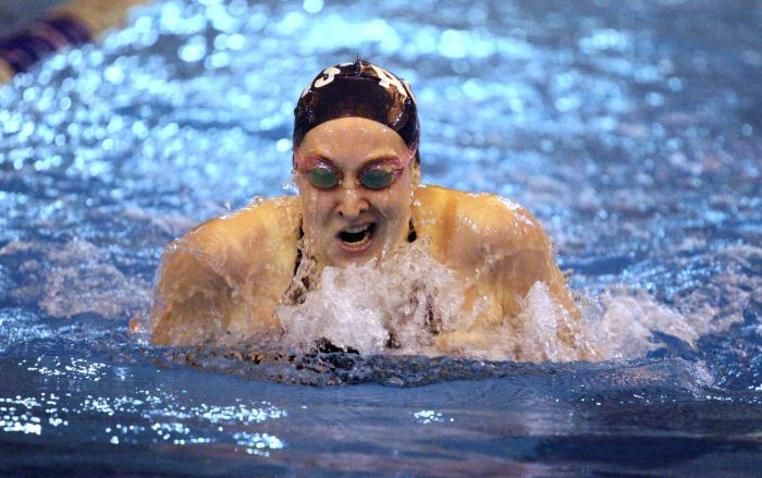 SJ Public A swimming final