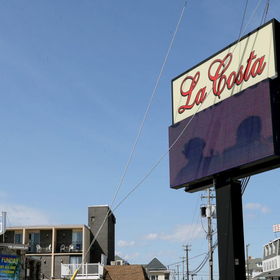 Sea Isle City S La Costa Lounge Has Been Sold To New Owners Latest Headlines Pressofatlanticcity Com