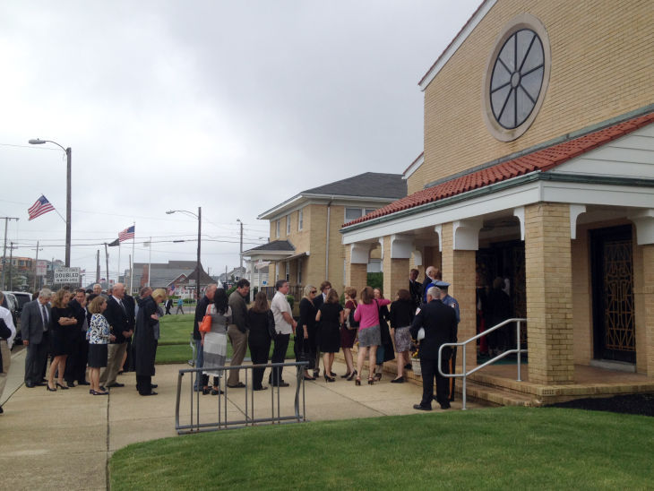 Anne Leeds remembered as living 'life without regrets' Latest