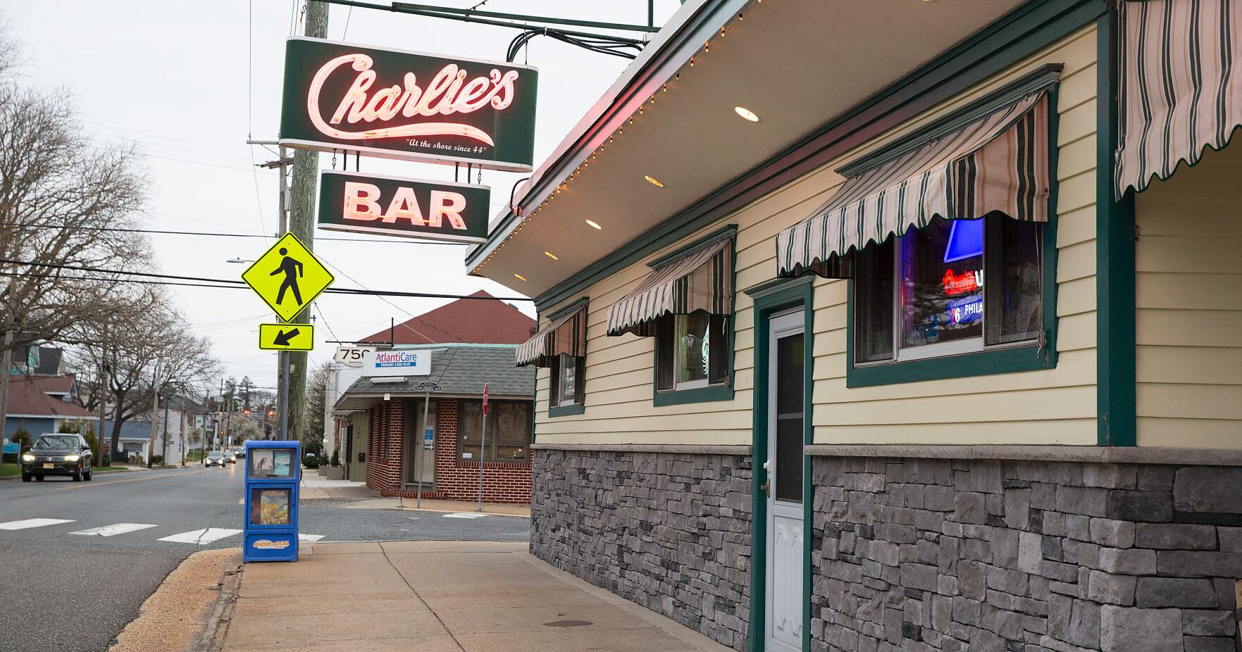 GALLERY: Somers Point bars on a Friday night - Vimarsana News