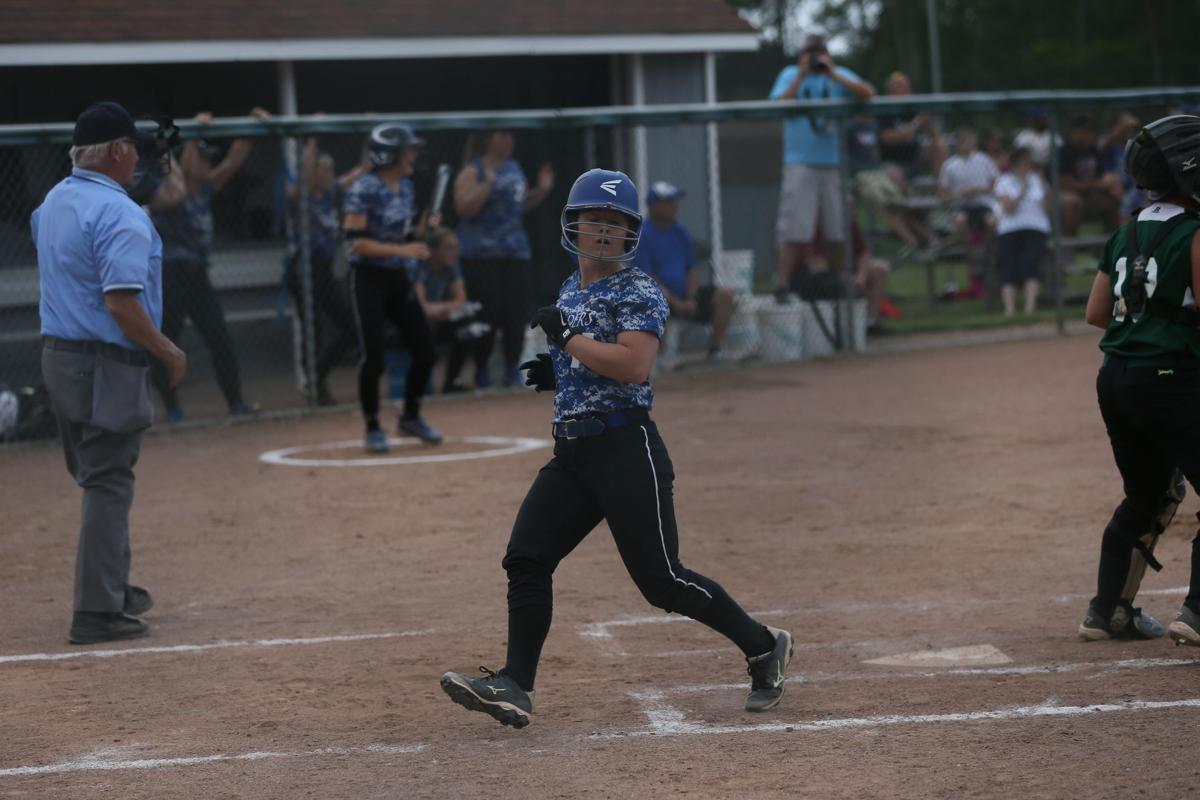 Wildwood Catholic softball vs Benedictine