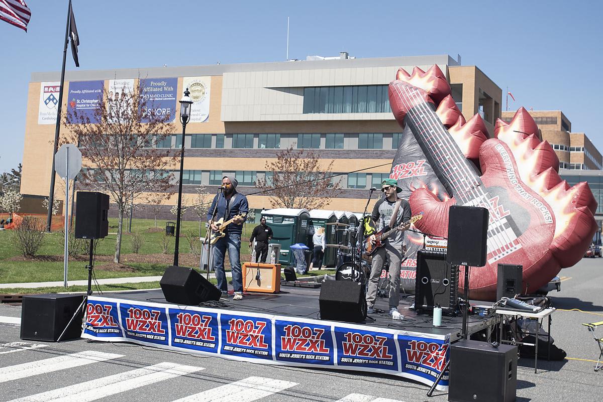 50 000 People To Fill Somers Point S Bay Avenue For Bayfest Mainland Pressofatlanticcity Com