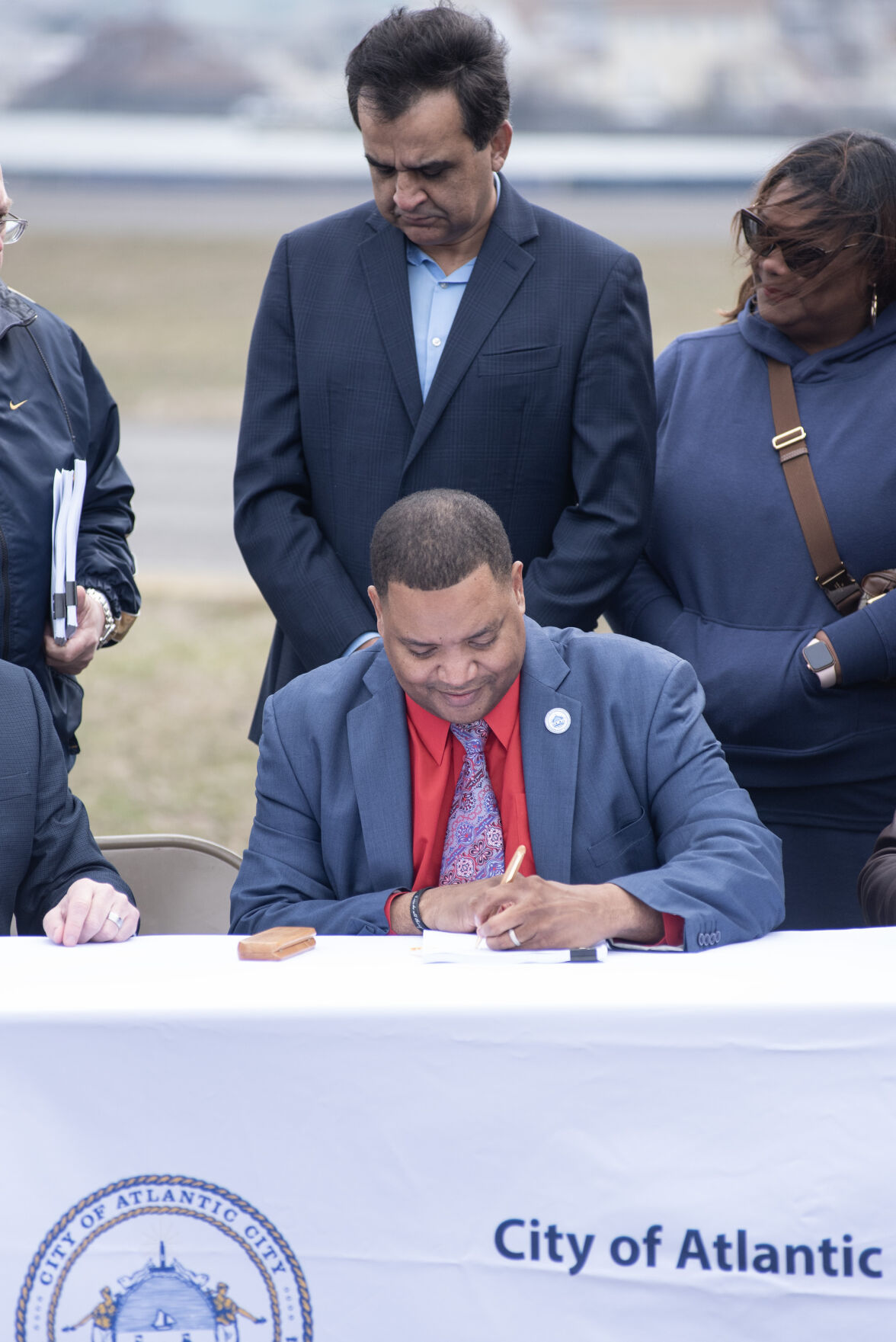 Mayor Marty Small signs Memorandum of Understanding for Bader Field  redevelopment project to move forward in Atlantic City - 6abc Philadelphia