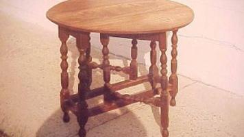 Determine Value Of Eg Table, How To Identify Antique Table
