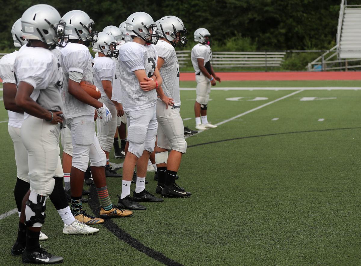 For EHT football, it's all about improvement | High School