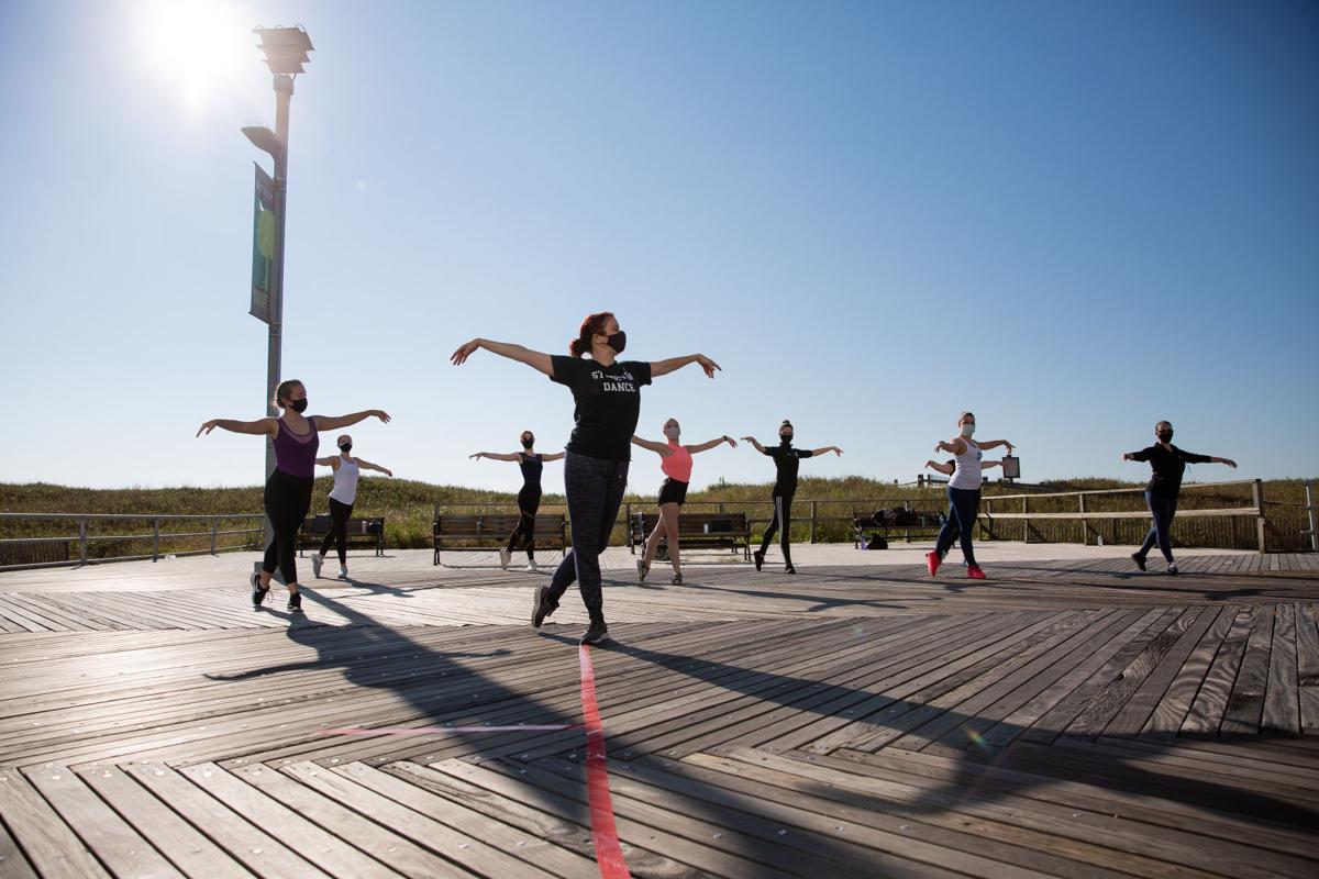 040821_reg_dancers Ballet Class on the Boardwalk