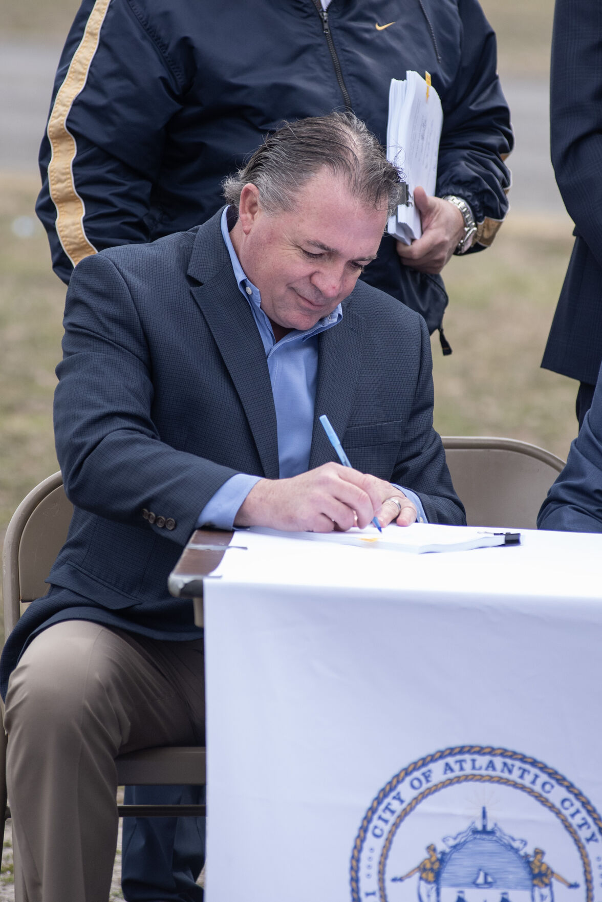 Mayor Marty Small signs Memorandum of Understanding for Bader Field  redevelopment project to move forward in Atlantic City - 6abc Philadelphia