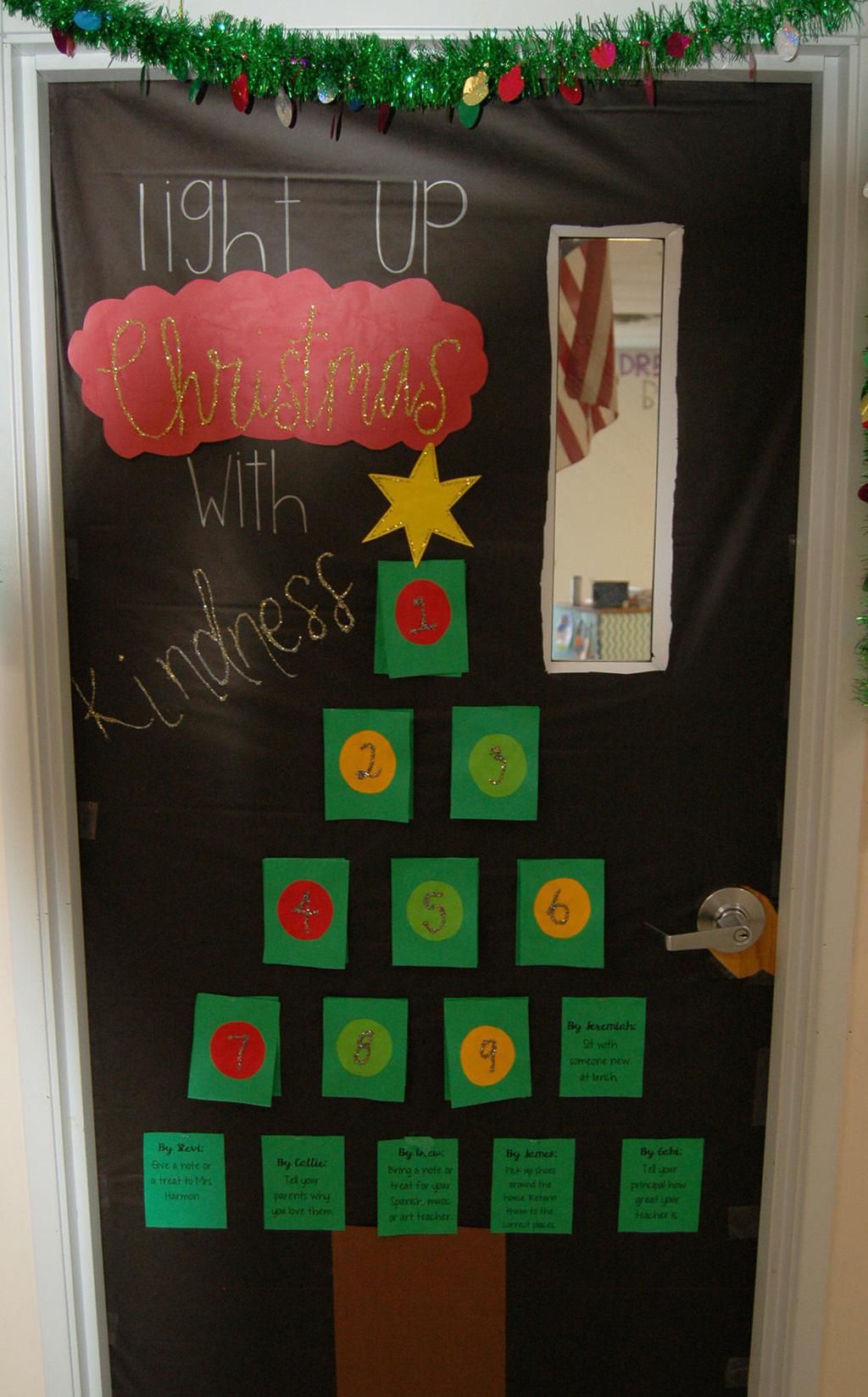 Atlantic Christian School S Annual Christmas Door Decorating