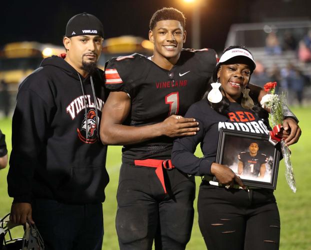 Isiah Pacheco overcomes family tragedy to lead Vineland's football team