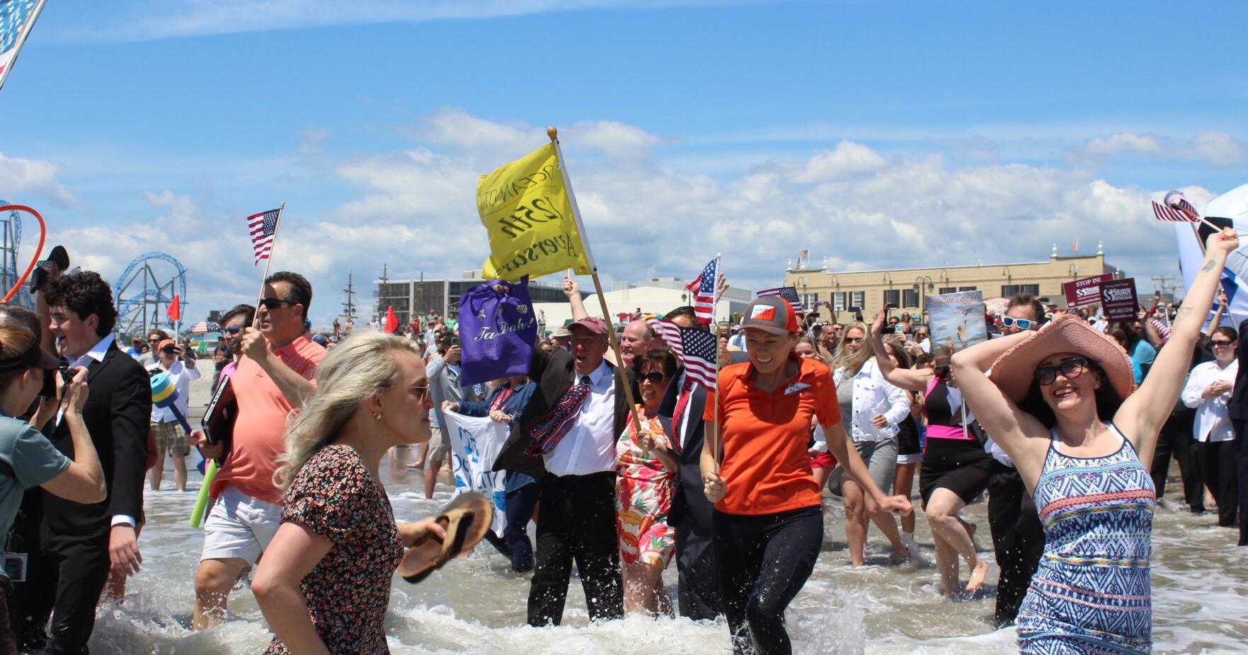 Business Persons Plunge starts holiday weekend in Ocean City - Vimarsana News