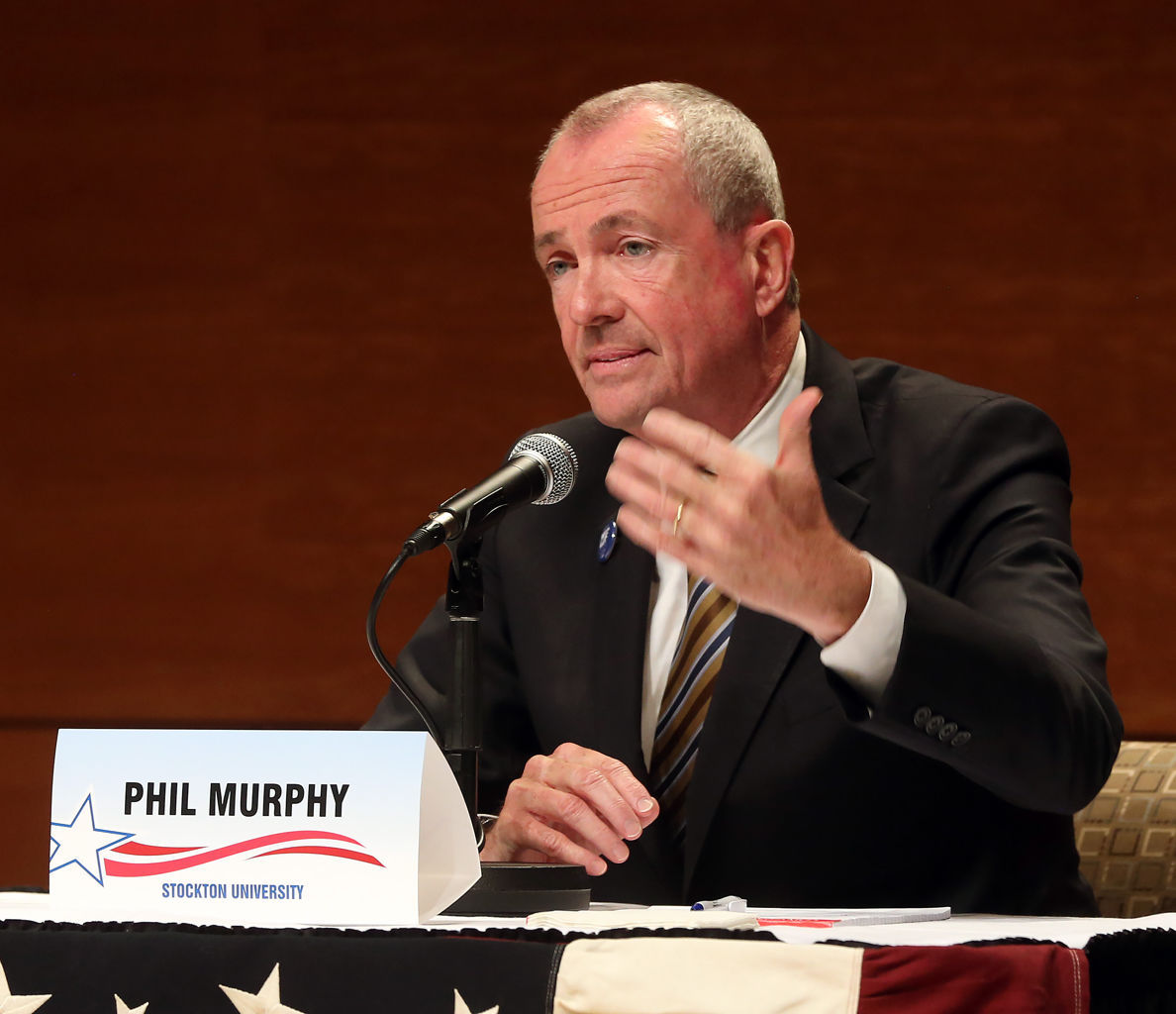 Gubernatorial Debate Democrat