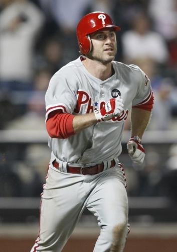 Phillies beat Mets 6-0 behind Hamels, Utley