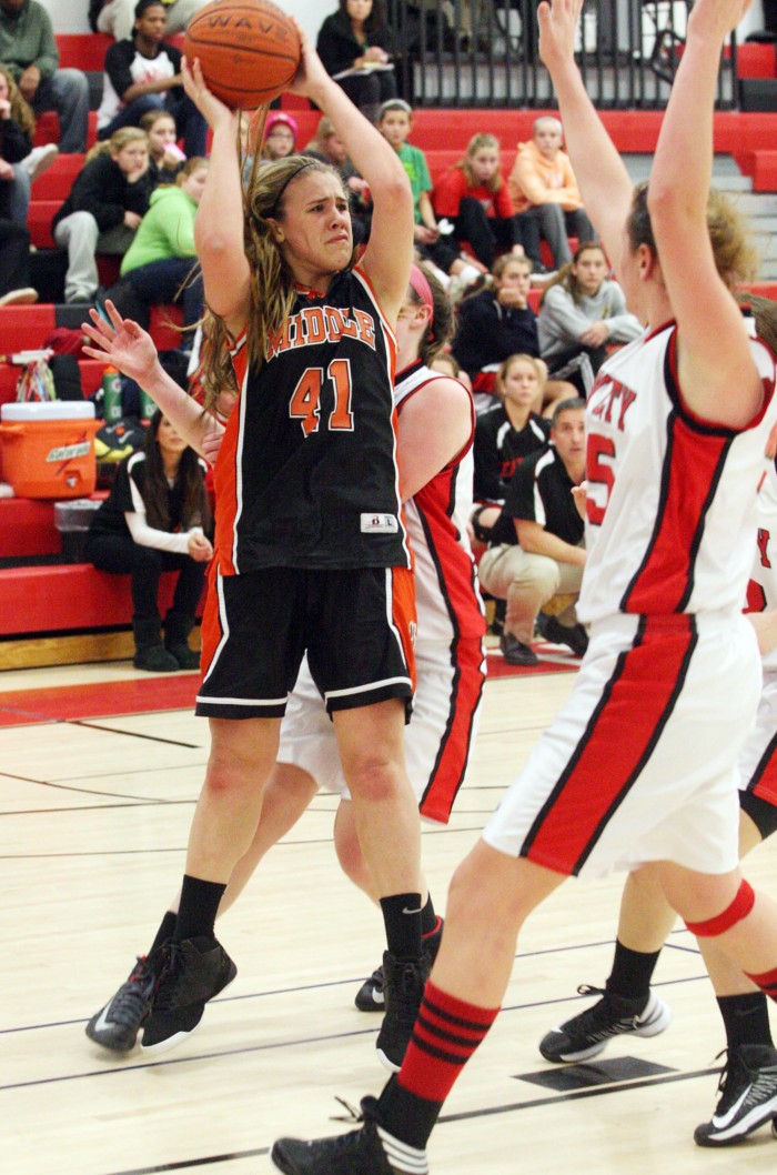 OC-Middle girls basketball
