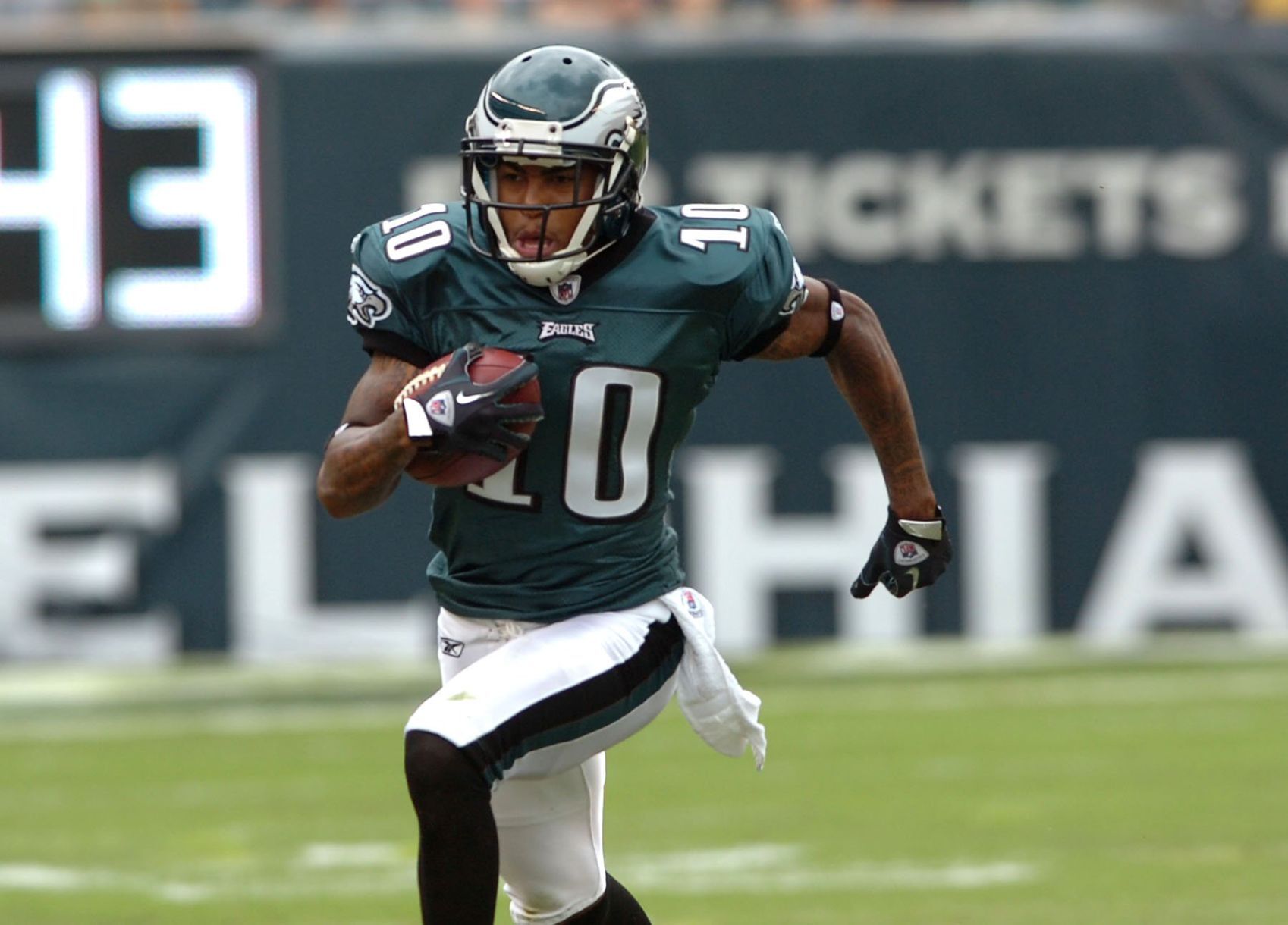 Desean jackson salute 2024 to service jersey