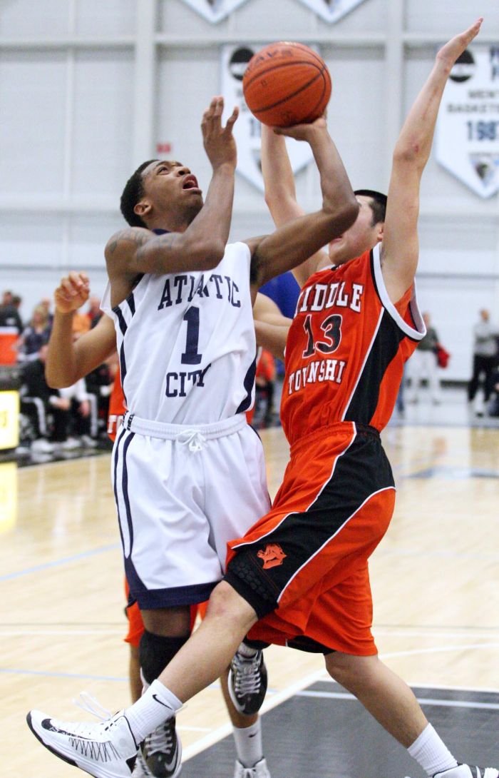 CAL boys basketball title game